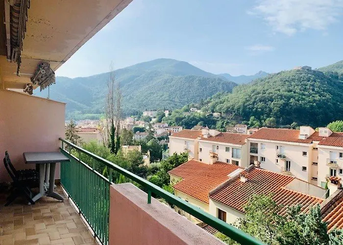 F3, 4 Couchages, Balcon, Wi-fi, Garage, Ascenseur, Proche Centre Et Cures, Amelie-les-bains - Fr-1-703-97 Appartement *